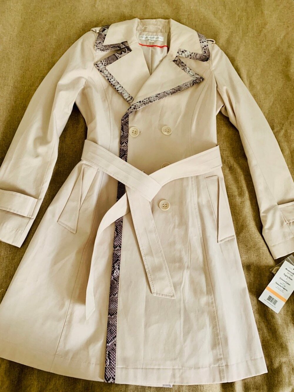 NWT - VIA SPIGA Trench Coat - Snakeskin Trim